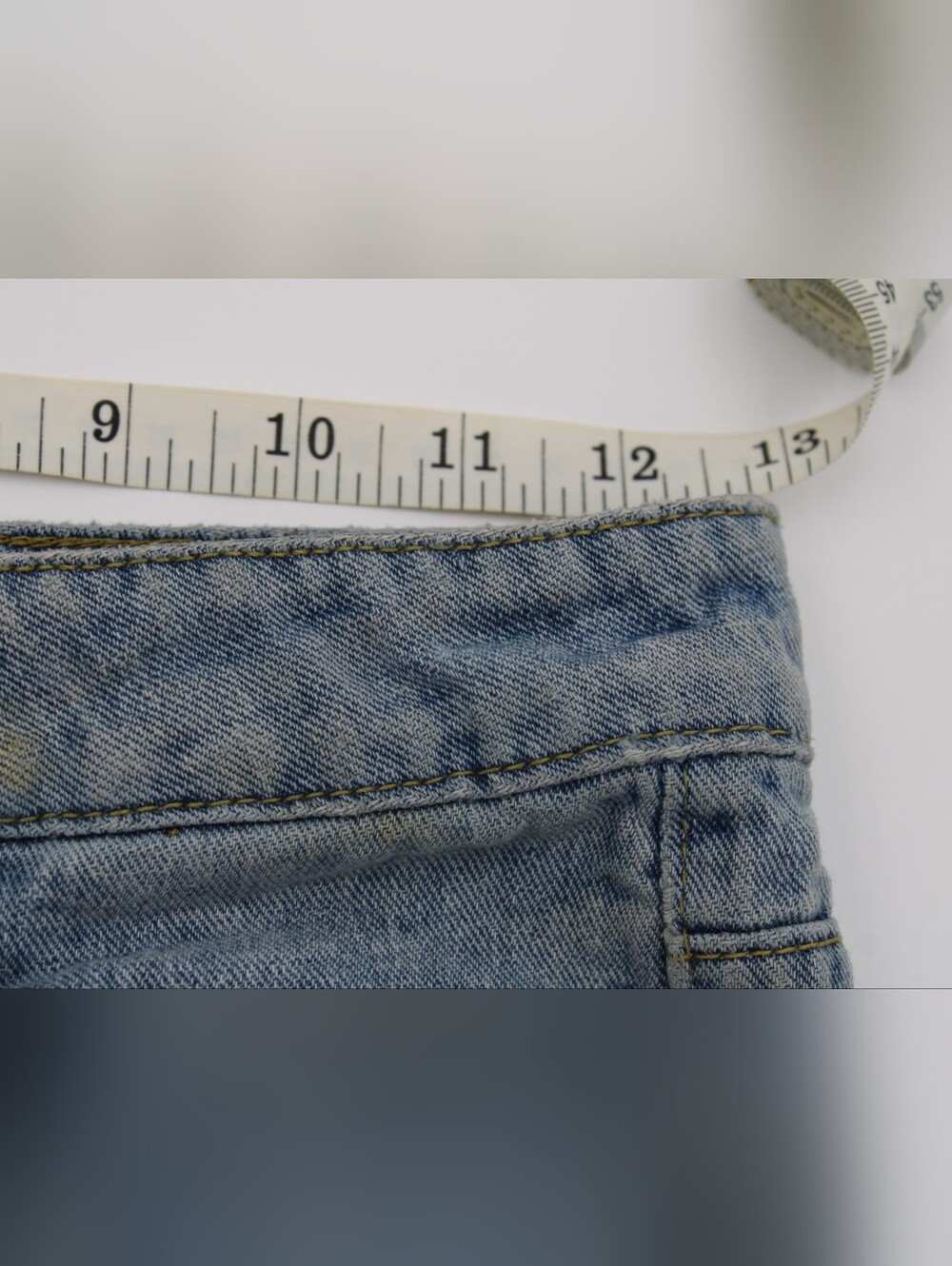 SHEIN Light Wash Distressed Jean Shorts - Size XS - Picture 4 of 6